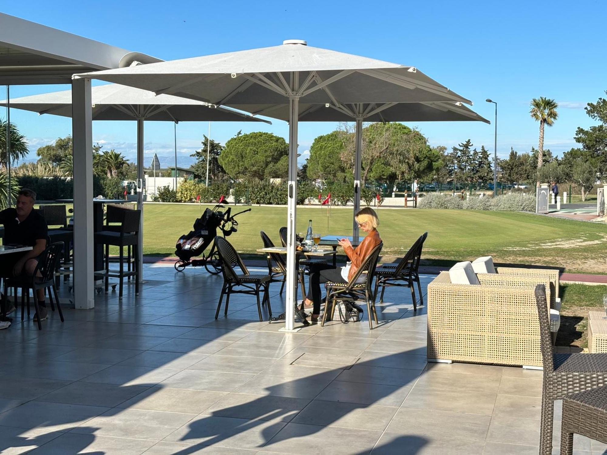 Saint Cyprien Golf View 2 Bedrooms Apartment , 900 M From The Beach Exterior photo